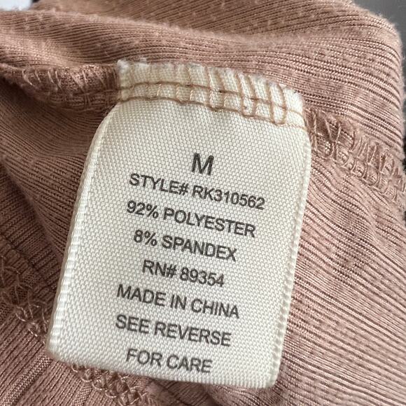 Brown Ribbed Square Neck Top,‎ Minimalist, 90s, Y2K, Earthy, Casual, Medium - Picture 4 of 4